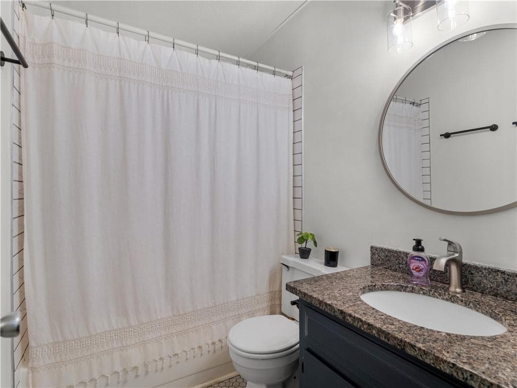 3 bedroom, 2 bathroom, 1,075 sq ft single family residence for sale at 3790 Sweetbriar Circle, Lithia Springs, GA 30122 — photo 6