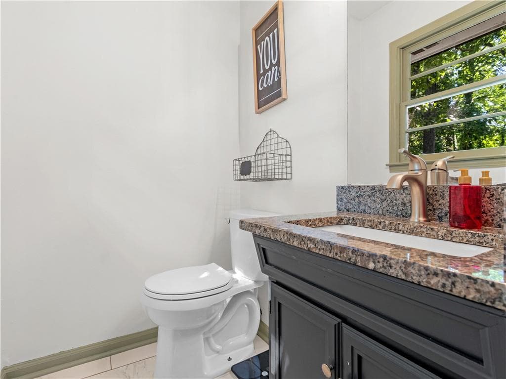 3 bedroom, 2 bathroom, 1,075 sq ft single family residence for sale at 3790 Sweetbriar Circle, Lithia Springs, GA 30122 — photo 9