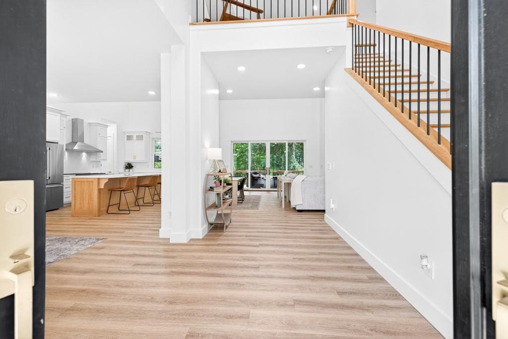 5 bedroom, 4 bathroom, 4,130 sq ft single family residence for sale at 3180 Lee Drive, Buford, GA 30518 — photo 3
