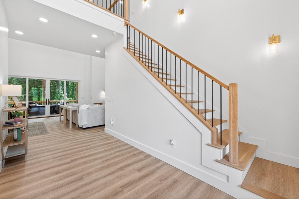 5 bedroom, 4 bathroom, 4,130 sq ft single family residence for sale at 3180 Lee Drive, Buford, GA 30518 — photo 4