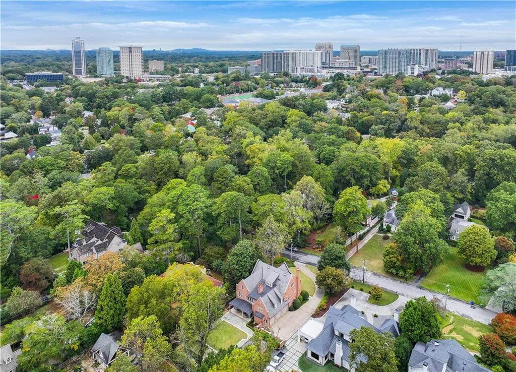 6 bedroom, 9 bathroom, 9,239 sq ft single family residence for sale at 369 Pine Tree Drive, Atlanta, GA 30305 — photo 5