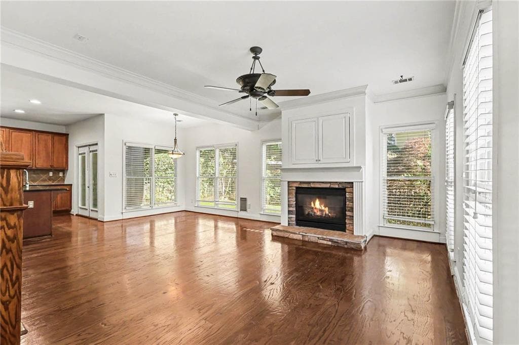 3 bedroom, 3 bathroom, 1,284 sq ft townhouse under contract at 1420 Village Creek Circle, Atlanta, GA 30316 — photo 5