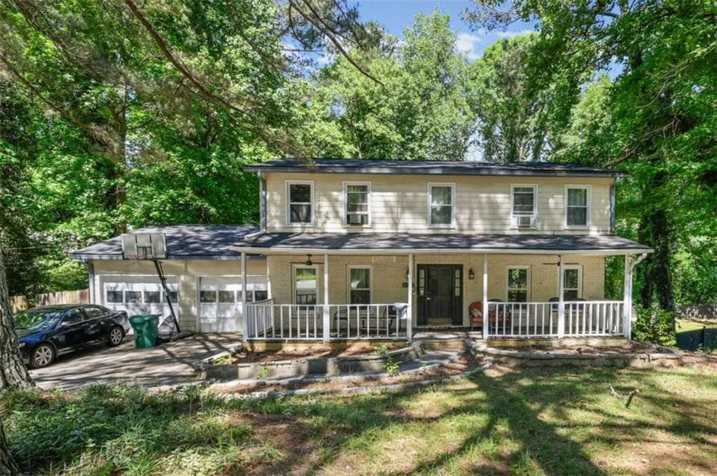 5 bedroom, 4 bathroom, 3,265 sq ft single family residence for sale at 488 Allana Court, Stone Mountain, GA 30087 — photo 1 of 14