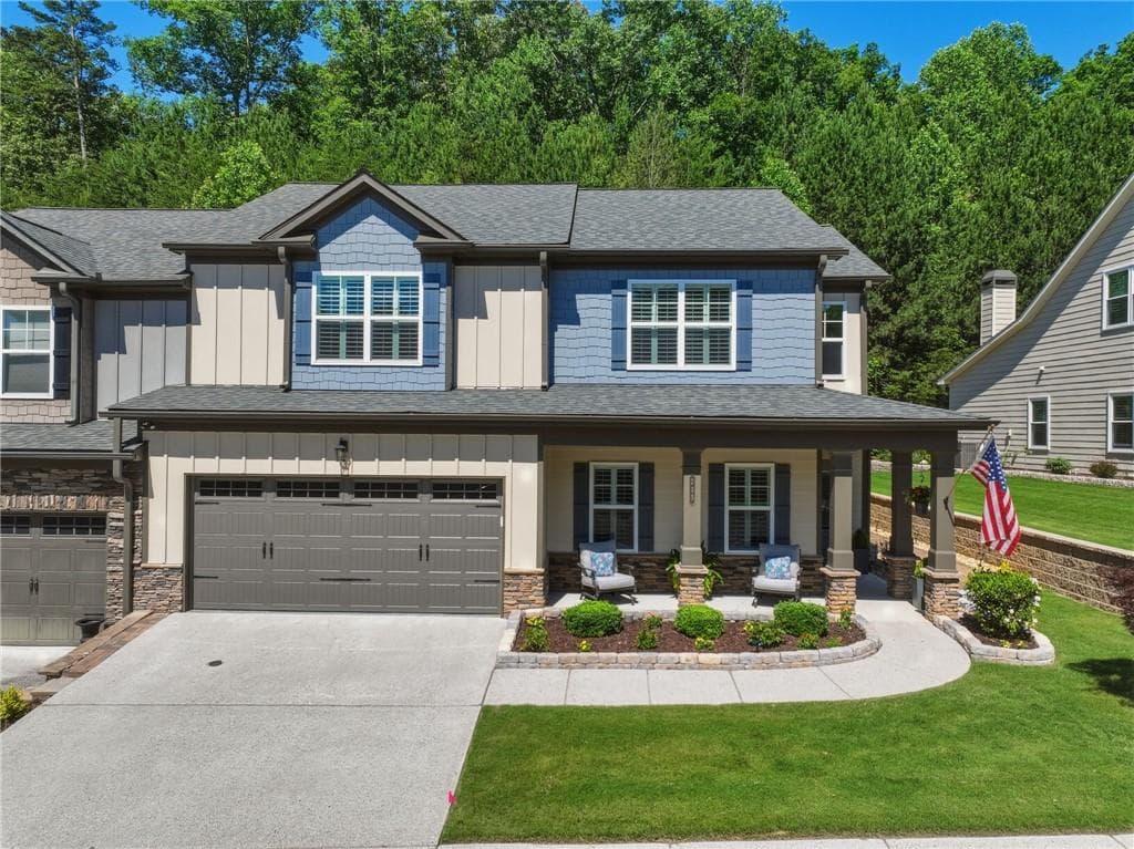 3 bedroom, 3 bathroom, 2,360 sq ft townhouse for sale at 235 River Knoll Way, Dahlonega, GA 30533 — photo 1 of 42