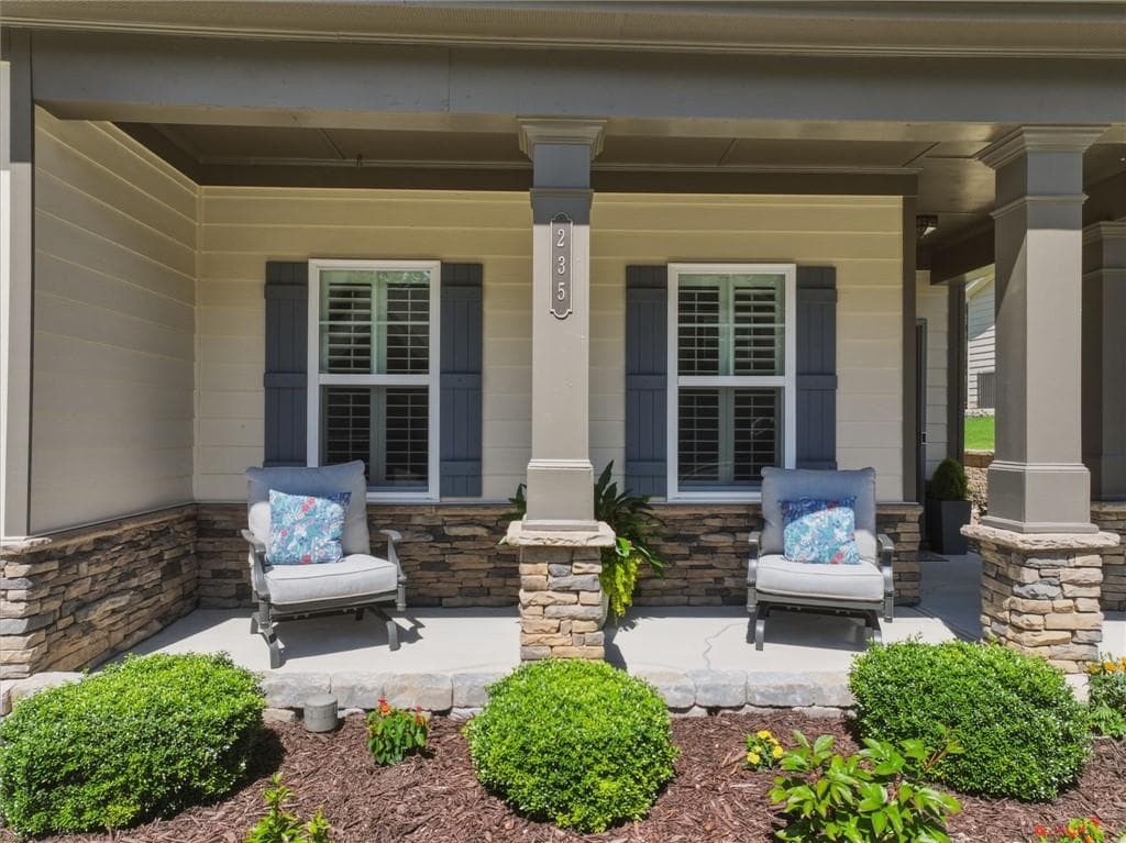3 bedroom, 3 bathroom, 2,360 sq ft townhouse for sale at 235 River Knoll Way, Dahlonega, GA 30533 — photo 3