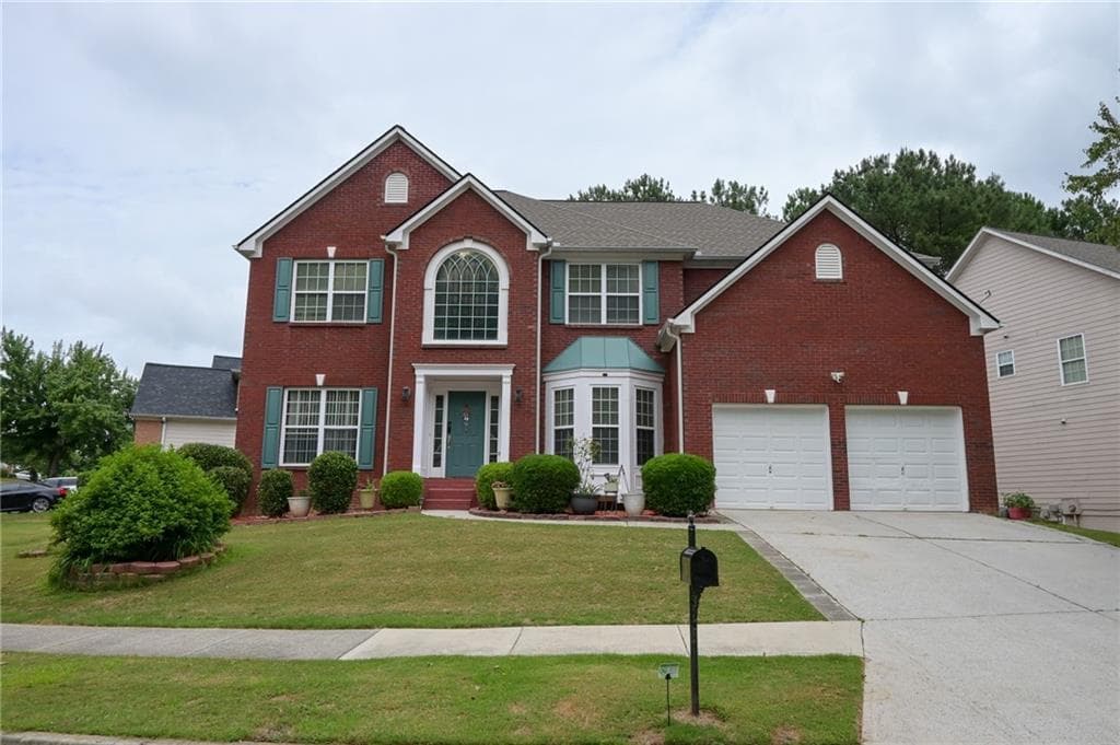 5 bedroom, 4 bathroom, 3,389 sq ft single family residence sold at 385 Simonton Crest Drive, Lawrenceville, GA 30045