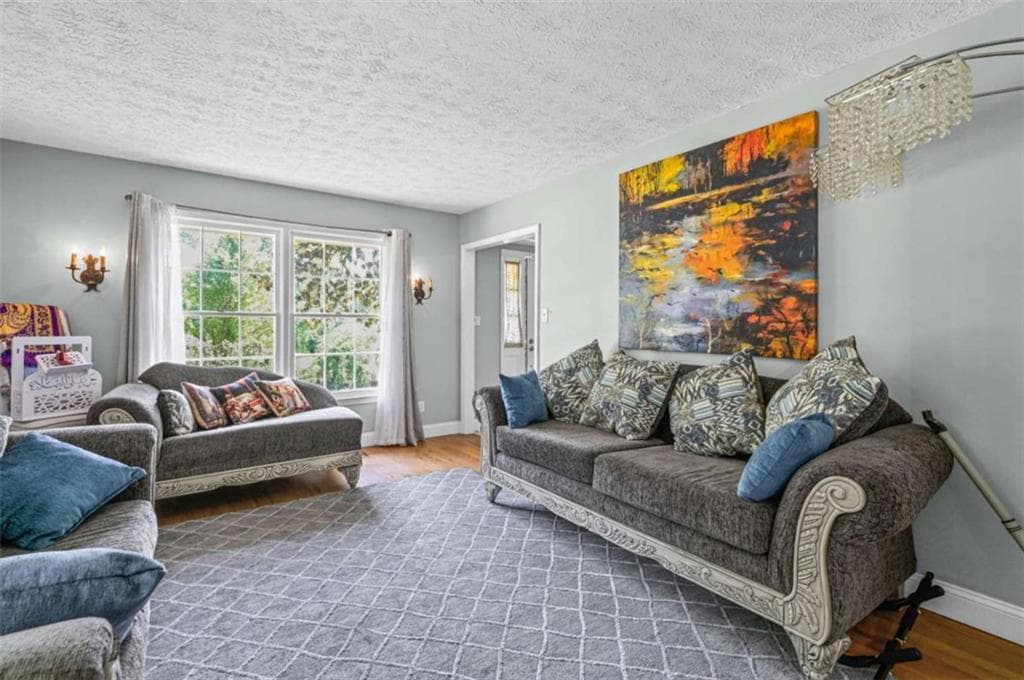 4 bedroom, 3 bathroom, 2,089 sq ft single family residence for sale at 4115 Creek Stone Court, Stone Mountain, GA 30083 — photo 5