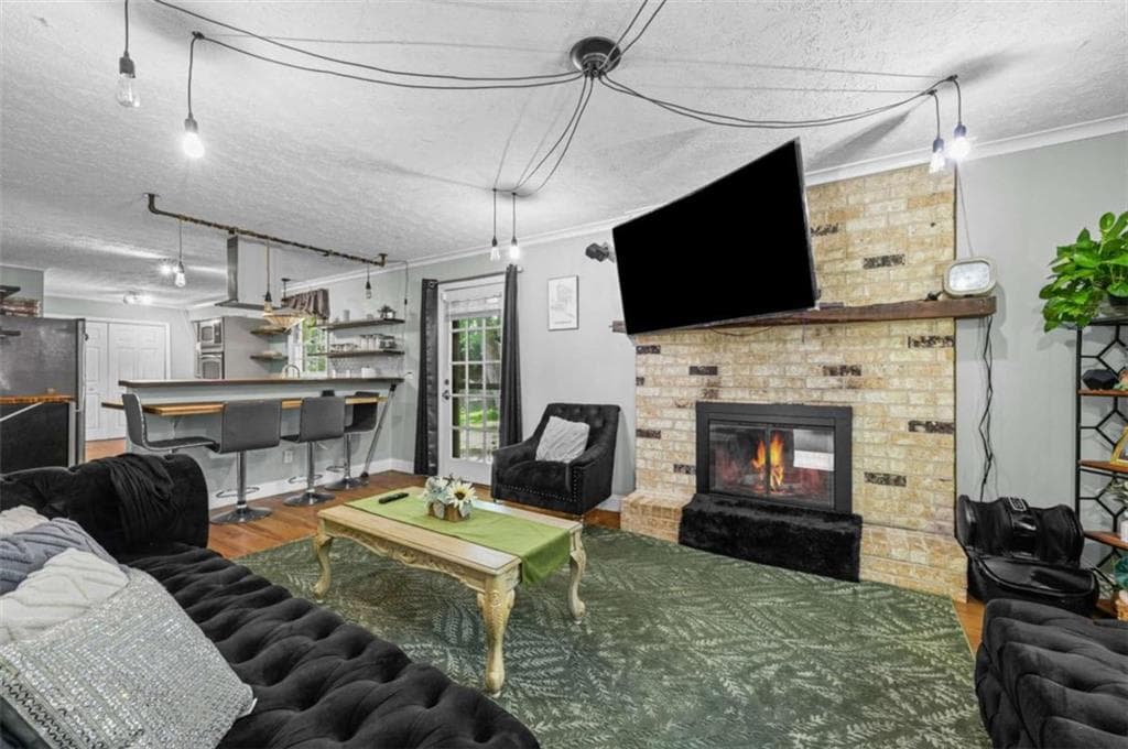 4 bedroom, 3 bathroom, 2,089 sq ft single family residence for sale at 4115 Creek Stone Court, Stone Mountain, GA 30083 — photo 6