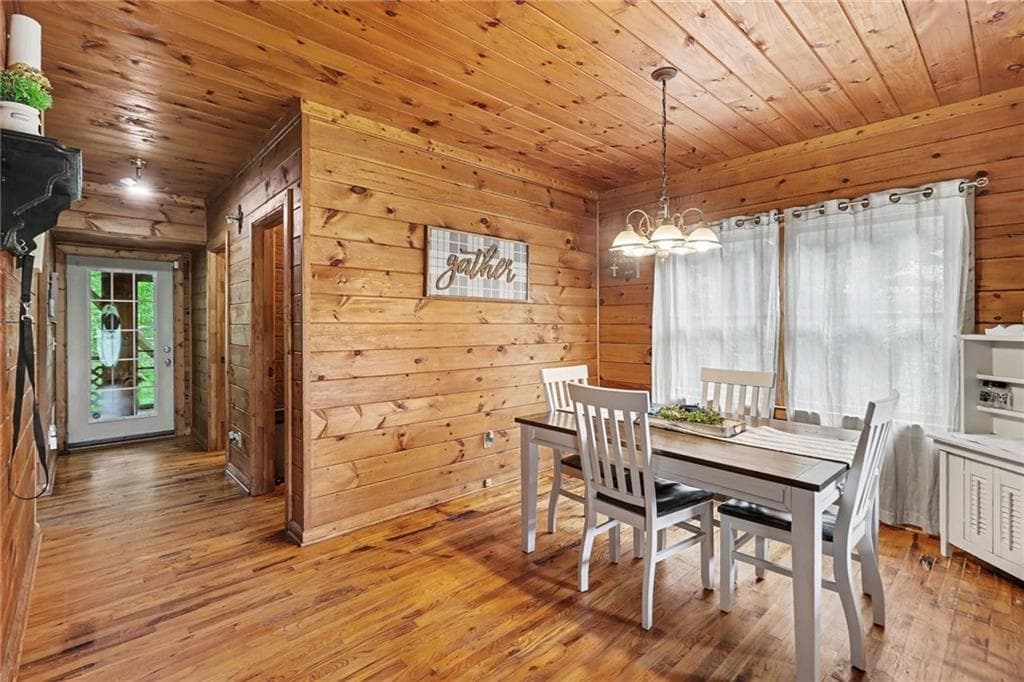 4 bedroom, 3 bathroom, 2,176 sq ft single family residence for sale at 385 Bar J Road, Temple, GA 30179 — photo 5