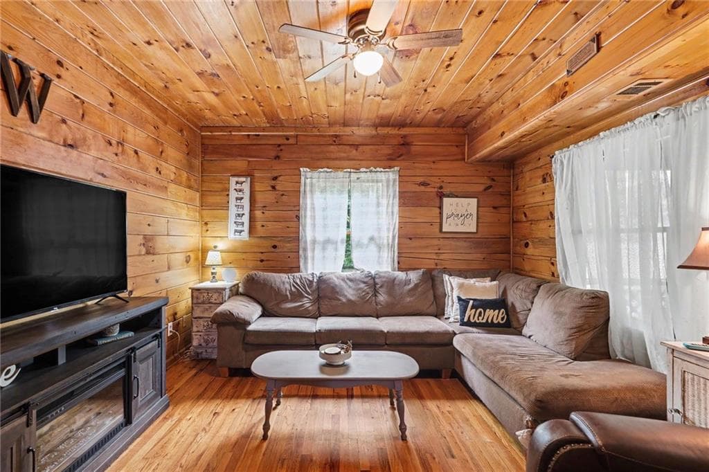 4 bedroom, 3 bathroom, 2,176 sq ft single family residence for sale at 385 Bar J Road, Temple, GA 30179 — photo 7