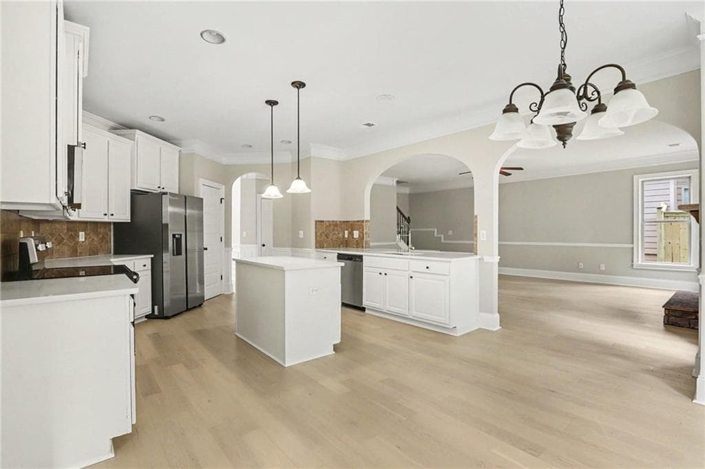4 bedroom, 3 bathroom, 3,306 sq ft single family residence under contract at 7985 Snapwell Drive, Fairburn, GA 30213 — photo 10