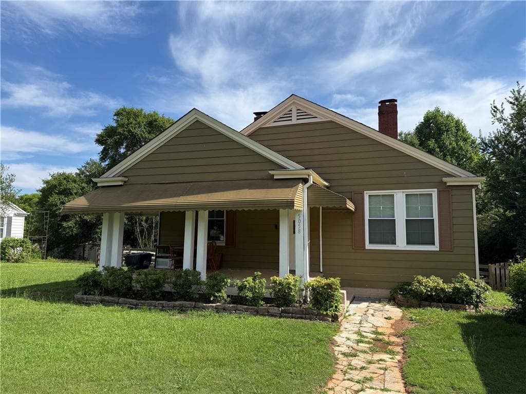 2 bedroom, 1 bathroom, 1,234 sq ft single family residence for rent at 5058 Austell Powder Springs Road, Austell, GA 30106 for $1,900 a month — photo 1 of 14