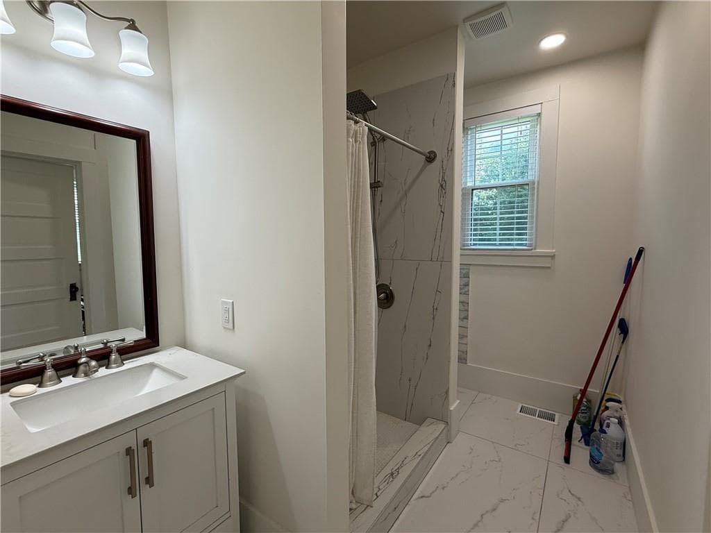 2 bedroom, 1 bathroom, 1,234 sq ft single family residence for rent at 5058 Austell Powder Springs Road, Austell, GA 30106 for $1,900 a month — photo 9