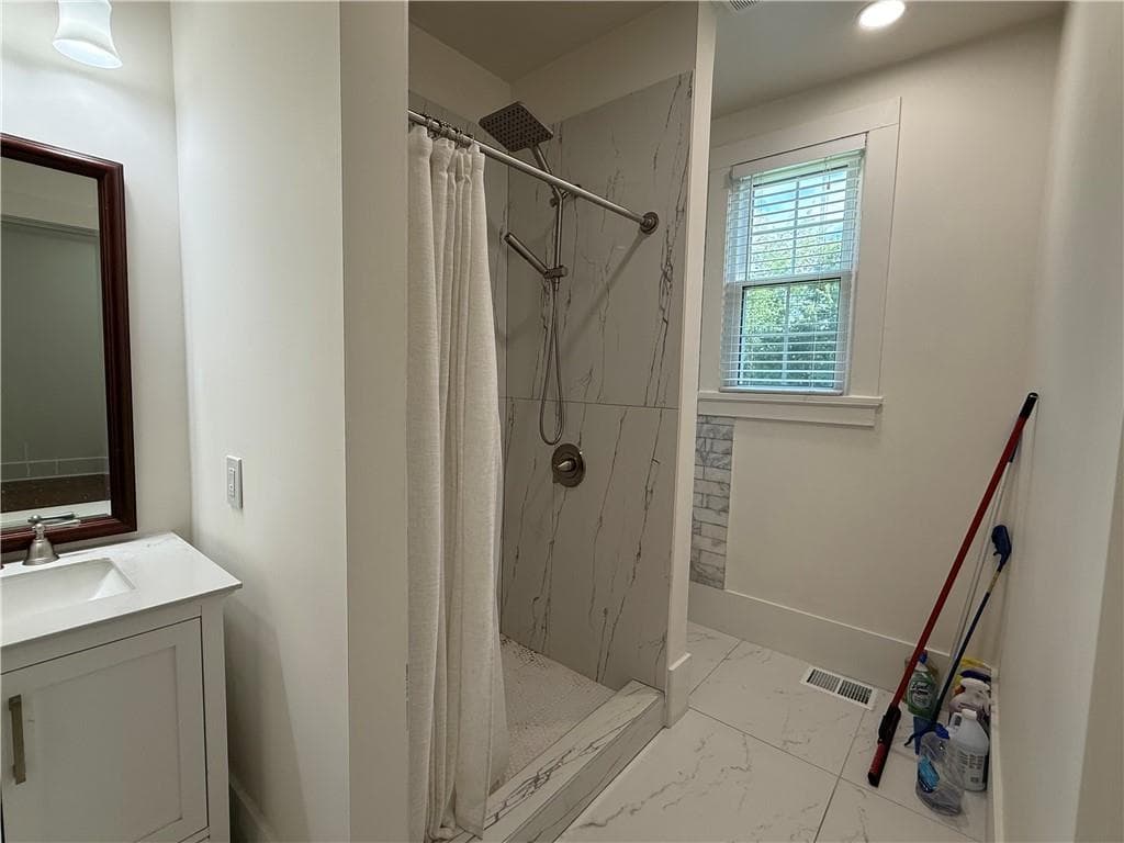2 bedroom, 1 bathroom, 1,234 sq ft single family residence for rent at 5058 Austell Powder Springs Road, Austell, GA 30106 for $1,900 a month — photo 10