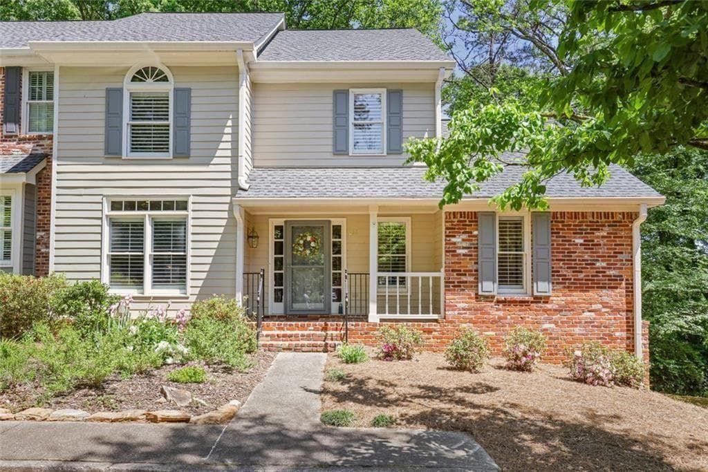 216 Riverview Trail, Roswell, GA 30075 — most recent listing photo