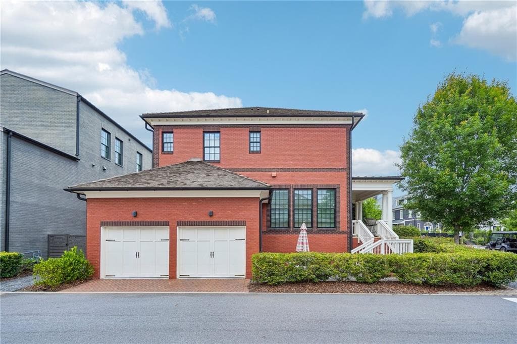 3 bedroom, 3 bathroom, 2,222 sq ft single family residence for sale at 190 3rd Street, Fayetteville, GA 30214 — photo 2