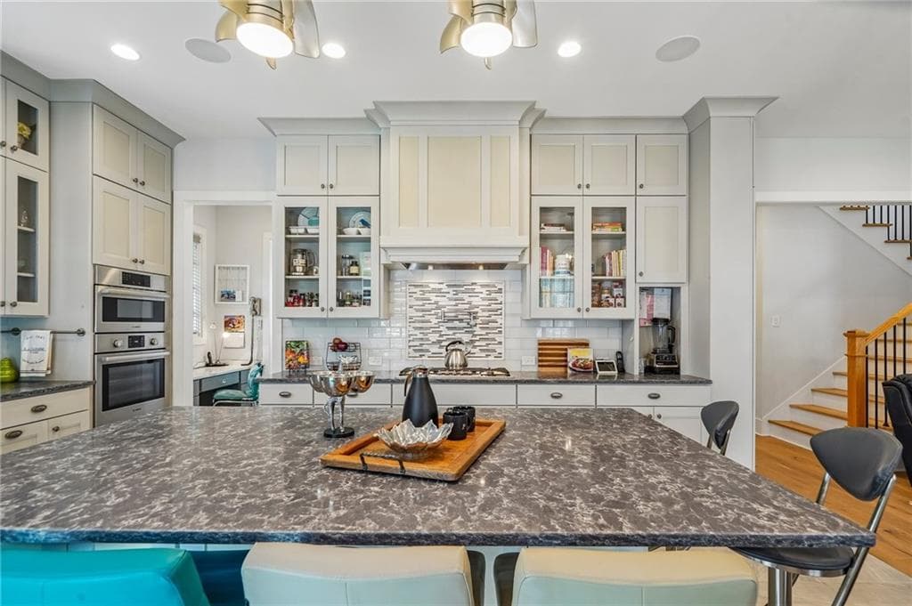 3 bedroom, 3 bathroom, 2,222 sq ft single family residence for sale at 190 3rd Street, Fayetteville, GA 30214 — photo 6