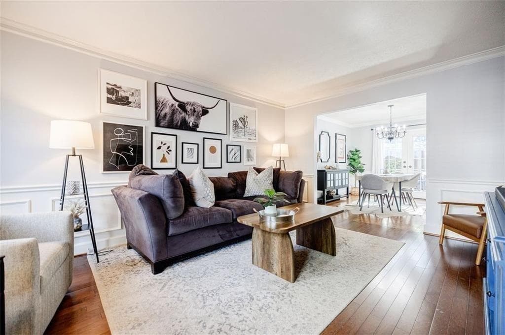 2 bedroom, 3 bathroom, 1,320 sq ft townhouse sold at 12 NW Palace Green Place, Atlanta, GA 30318