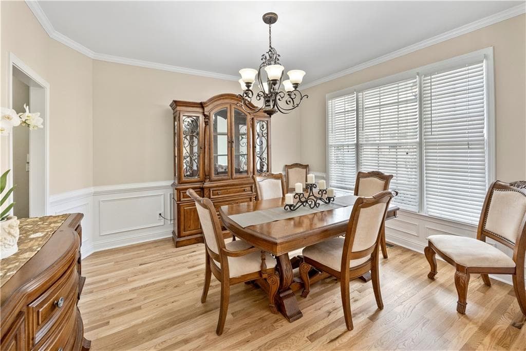 5 bedroom, 4 bathroom, 4,831 sq ft single family residence for sale at 5213 Millwood Drive, Canton, GA 30114 — photo 4