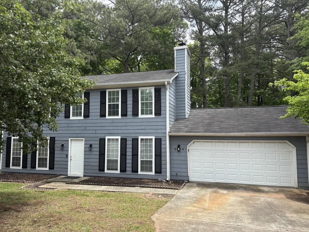 3 bedroom, 3 bathroom, 1,924 sq ft single family residence under contract at 2804 Jim Owens Road, Kennesaw, GA 30152