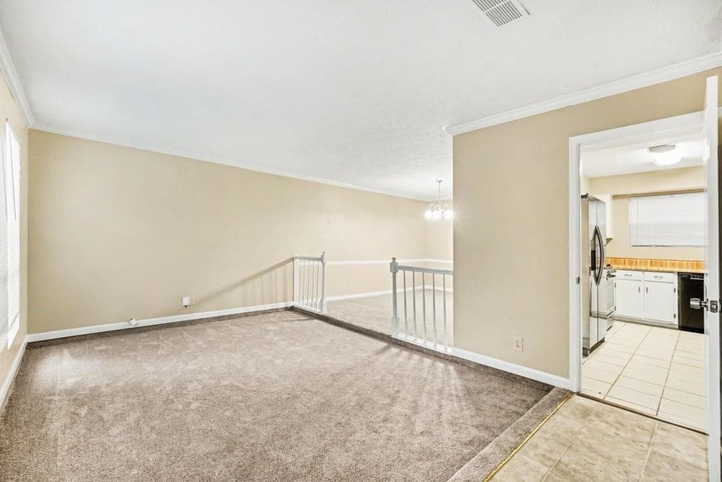 3 bedroom, 3 bathroom, 1,924 sq ft single family residence under contract at 2804 Jim Owens Road, Kennesaw, GA 30152 — photo 6