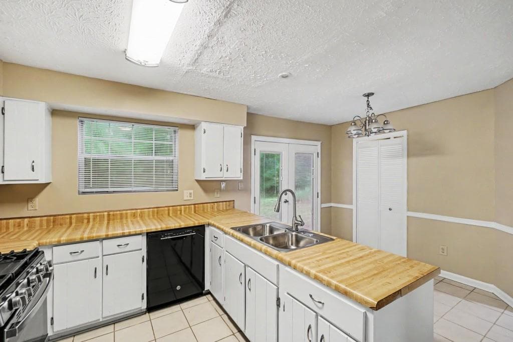 3 bedroom, 3 bathroom, 1,924 sq ft single family residence under contract at 2804 Jim Owens Road, Kennesaw, GA 30152 — photo 10