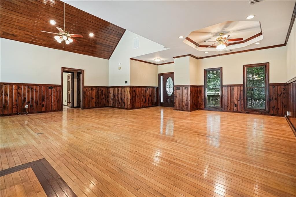 3 bedroom, 3 bathroom, 3,650 sq ft single family residence under contract at 309 Summit Drive, Big Canoe, GA 30143 — photo 7