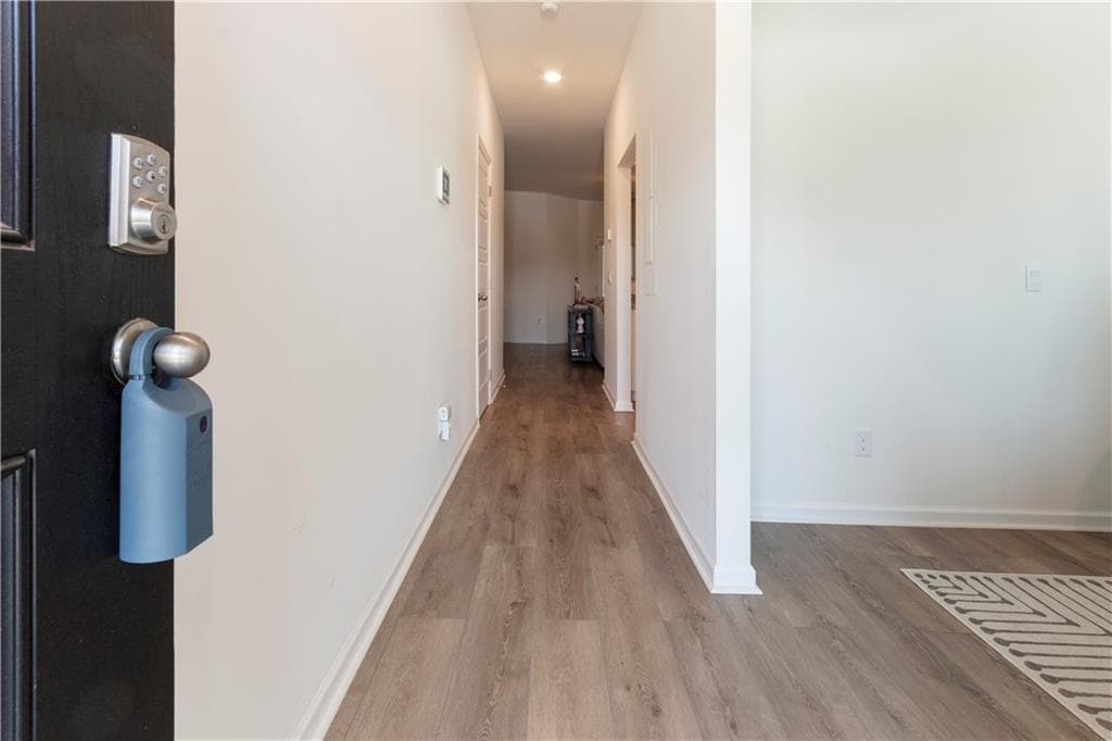 3 bedroom, 3 bathroom, 1,675 sq ft townhouse for sale at 4285 Arcadia Drive, Decatur, GA 30034 — photo 2