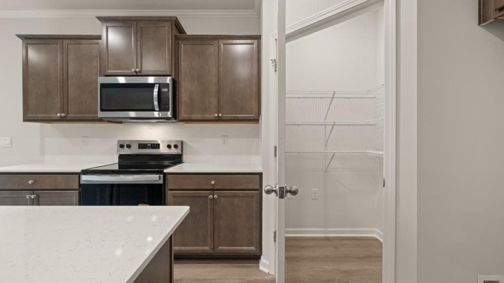 3 bedroom, 3 bathroom, 1,877 sq ft townhouse under contract at 161 Addison Trace, Dawsonville, GA 30534 — photo 9