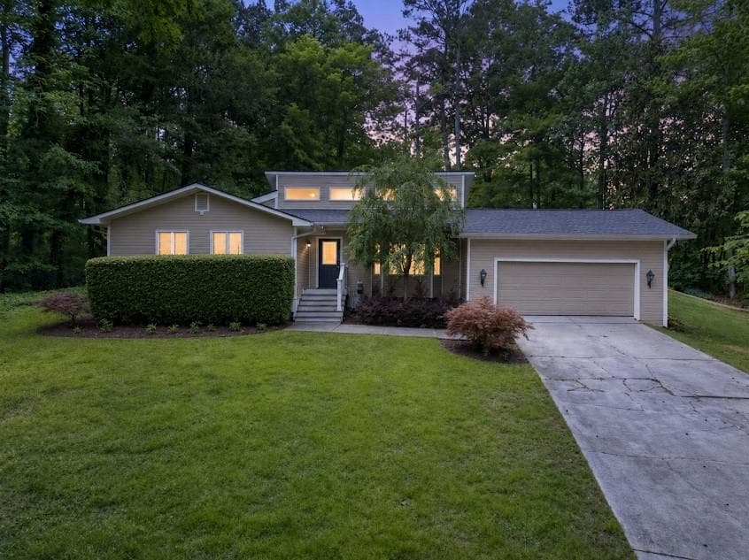 3 bedroom, 2 bathroom, 1,384 sq ft single family residence for sale at 4158 Berkshire Court, Villa Rica, GA 30180
