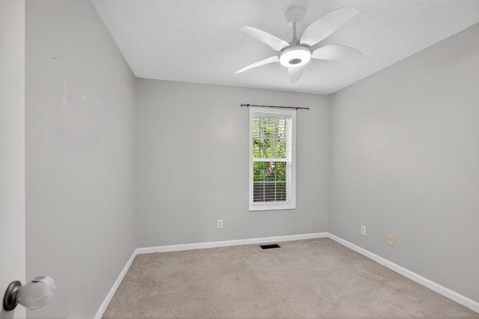 3 bedroom, 2 bathroom, 1,384 sq ft single family residence for sale at 4158 Berkshire Court, Villa Rica, GA 30180 — photo 7
