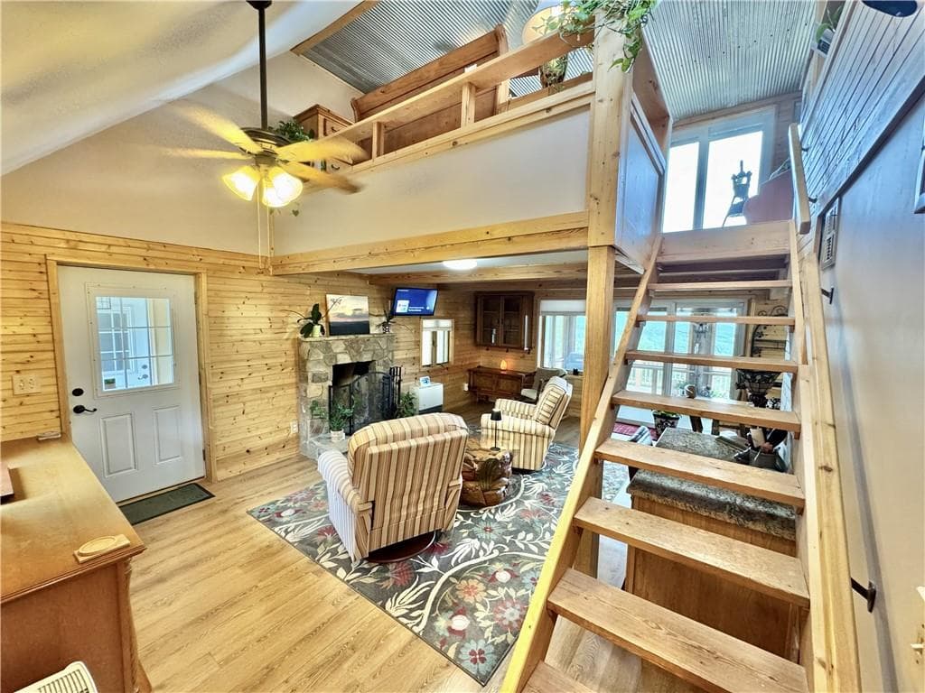 2 bedroom, 2 bathroom, 1,475 sq ft single family residence under contract at 1129 Eagle Ridge Road, Dawsonville, GA 30534 — photo 5