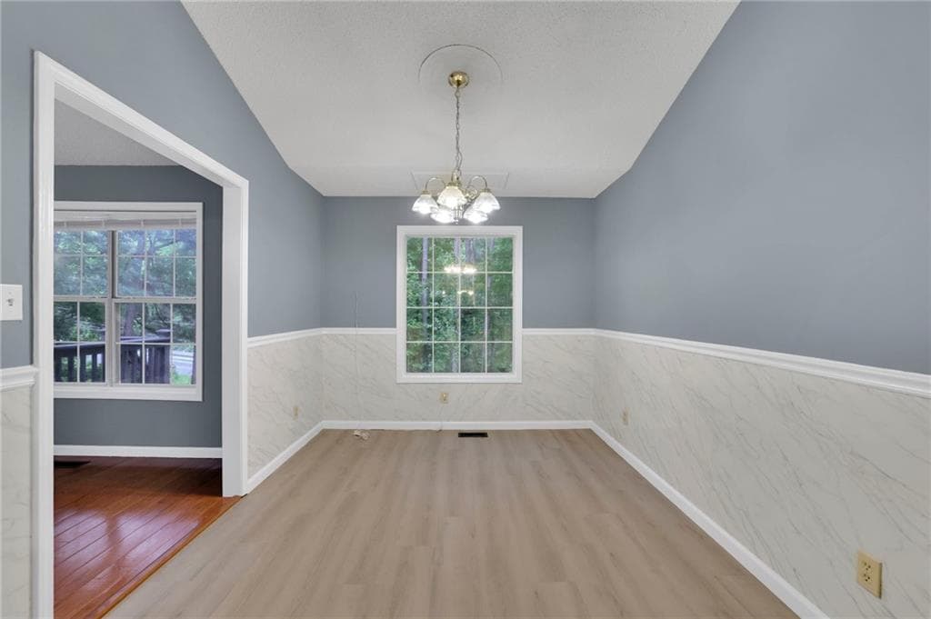 4 bedroom, 3 bathroom, 2,036 sq ft single family residence for sale at 1501 Old John Ward Road, Marietta, GA 30064 — photo 10