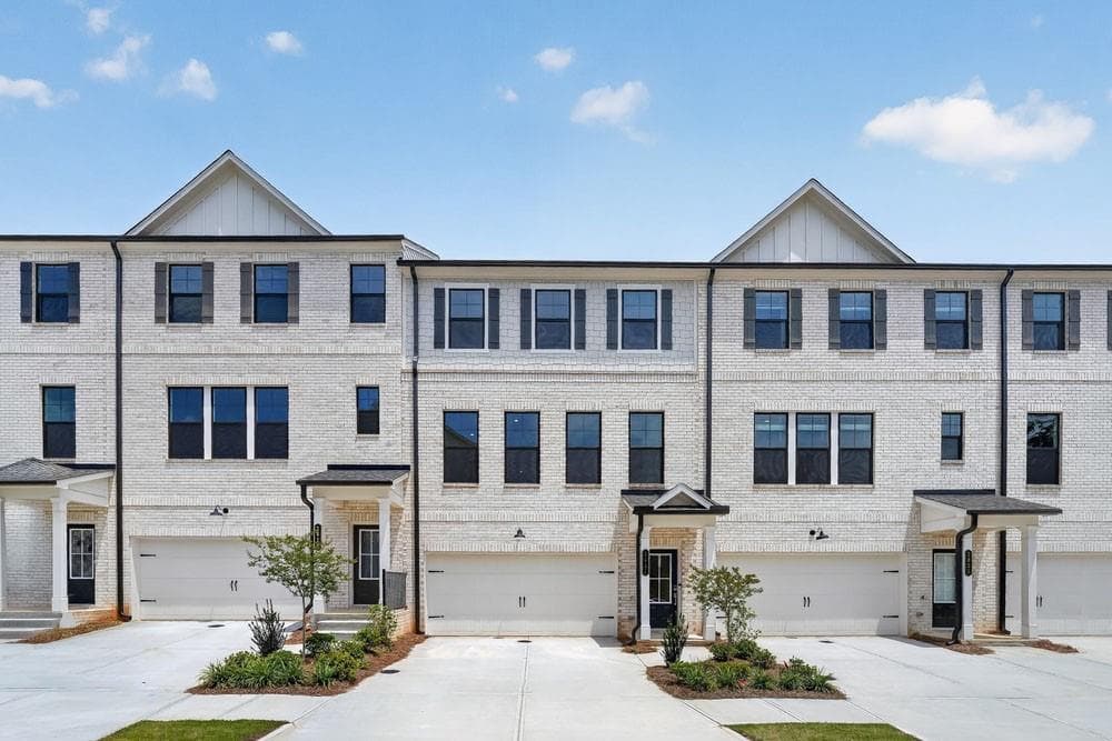 2827 Rosehall Way, Lawrenceville, GA 30044 — most recent listing photo