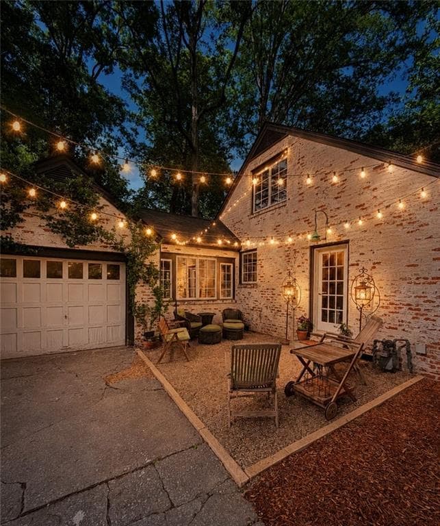 3 bedroom, 1 bathroom, 2,603 sq ft single family residence for sale at 260 BEVERLY Road, Atlanta, GA 30309 — photo 2