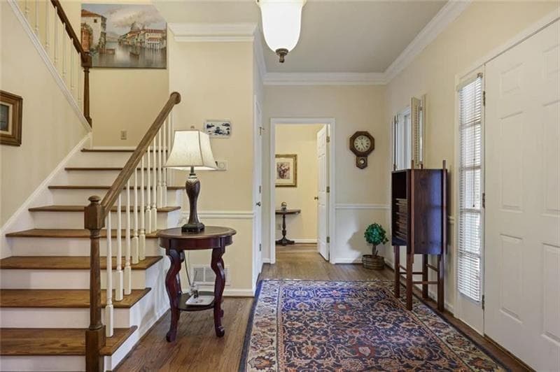 4 bedroom, 4 bathroom, 2,818 sq ft townhouse for sale at 175 Riverview Trail, Roswell, GA 30075 — photo 4