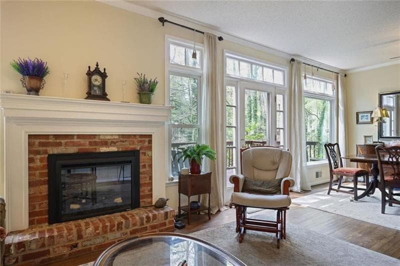 4 bedroom, 4 bathroom, 2,818 sq ft townhouse for sale at 175 Riverview Trail, Roswell, GA 30075 — photo 7