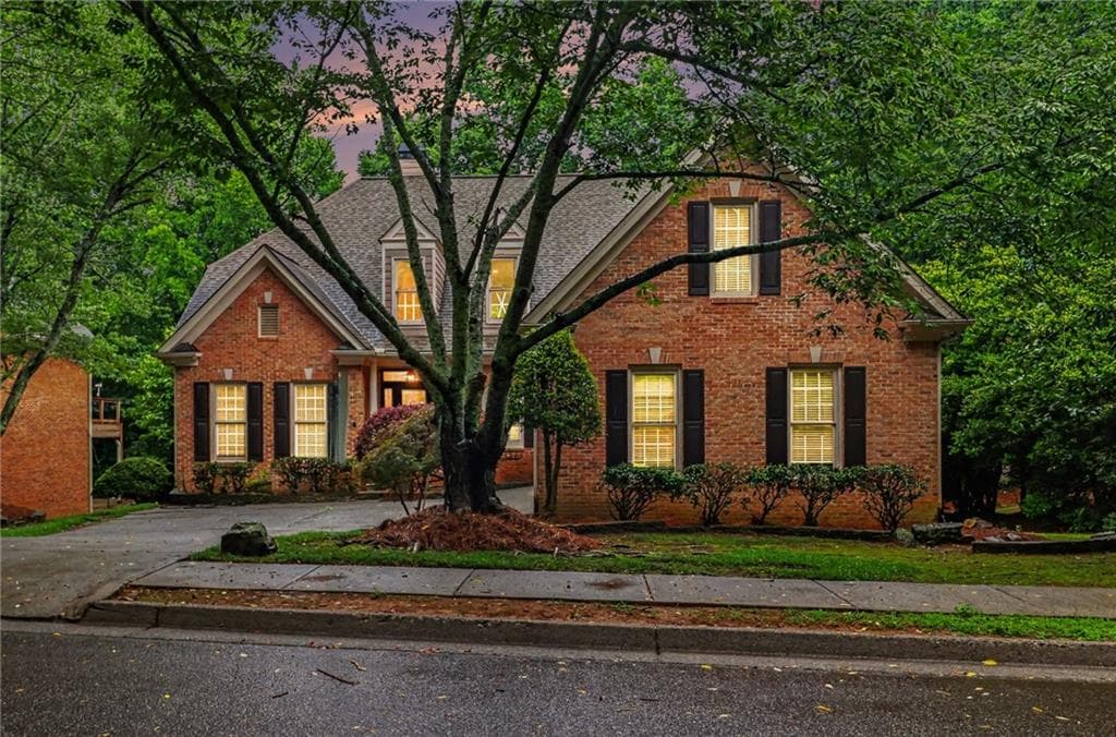 5 bedroom, 5 bathroom, 3,073 sq ft single family residence for sale at 1120 Longcreek Pointe, Alpharetta, GA 30005 — photo 2