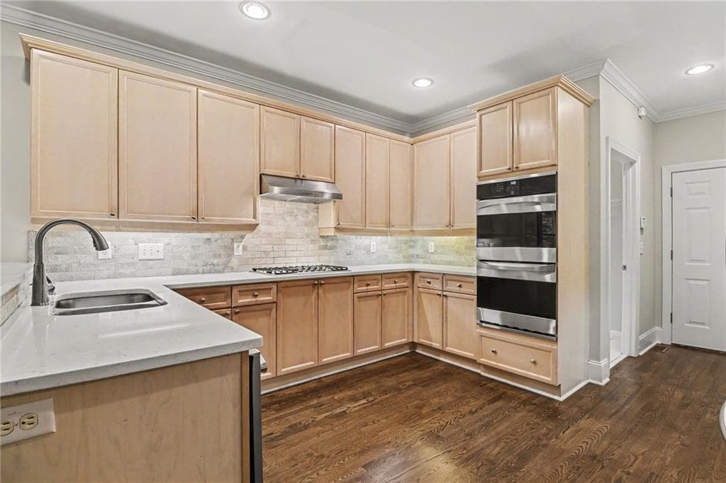 5 bedroom, 5 bathroom, 3,073 sq ft single family residence for sale at 1120 Longcreek Pointe, Alpharetta, GA 30005 — photo 8
