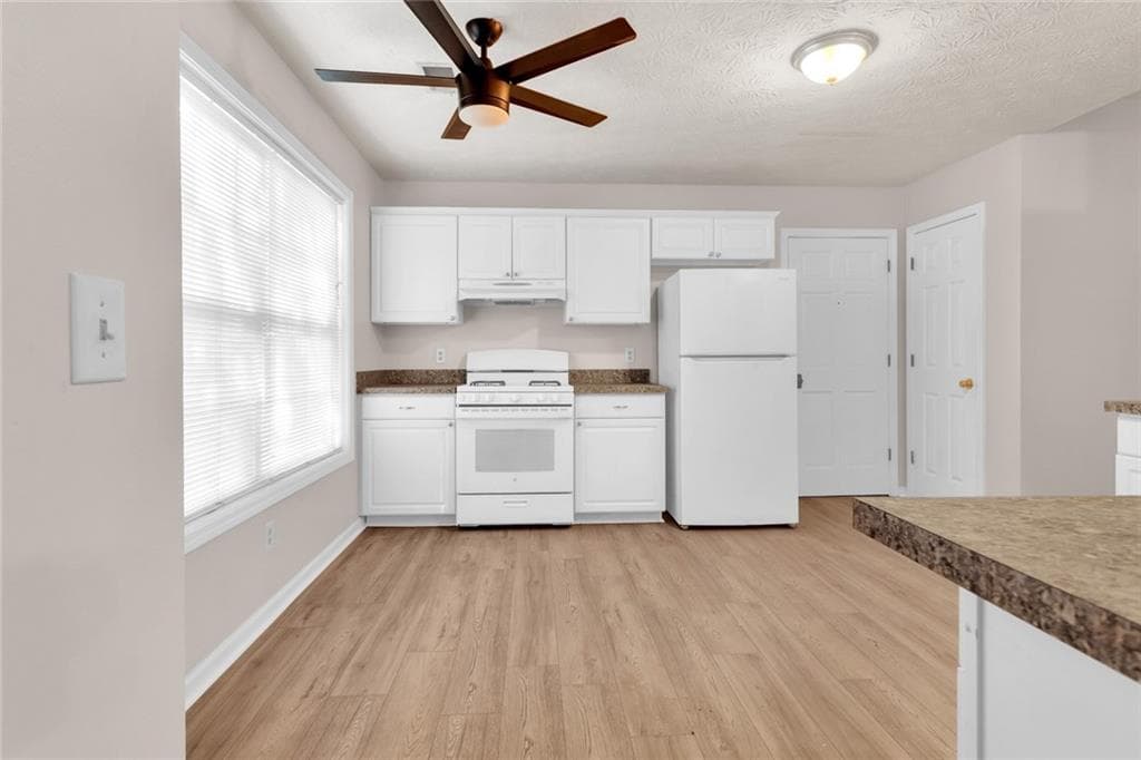 3 bedroom, 2 bathroom, 1,500 sq ft single family residence for rent at 878 Grindstone Drive, Marietta, GA 30060 for $2,100 a month — photo 10