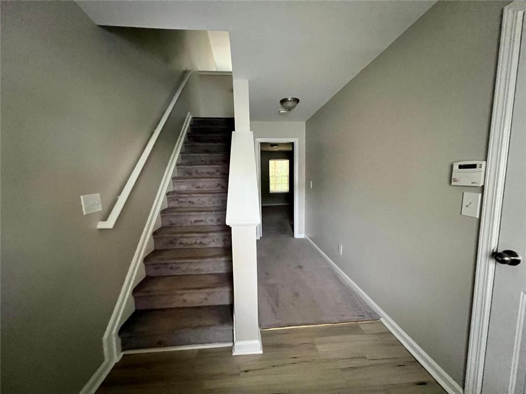 3 bedroom, 3 bathroom, 1,860 sq ft townhouse for rent at 6877 Slate Stone Way, Mableton, GA 30126 for $2,200 a month — photo 4