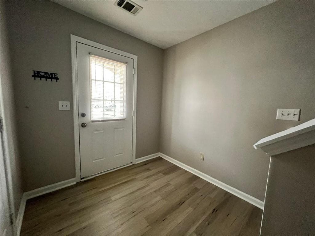 3 bedroom, 3 bathroom, 1,860 sq ft townhouse for rent at 6877 Slate Stone Way, Mableton, GA 30126 for $2,200 a month — photo 5