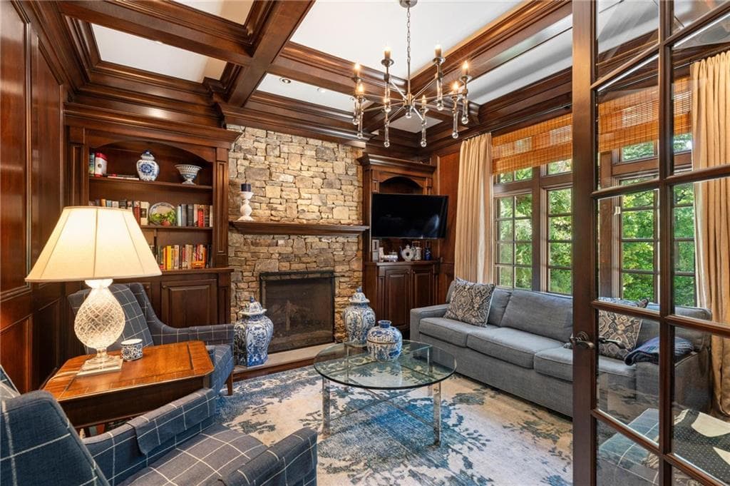 5 bedroom, 8 bathroom, 6,801 sq ft single family residence for sale at 355 Pine Tree Drive, Atlanta, GA 30305 — photo 9