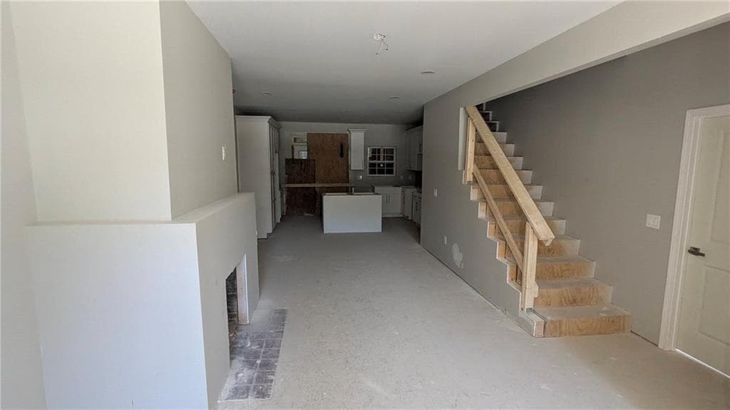 5 bedroom, 5 bathroom, 1,410 sq ft single family residence for sale at 1170 Donnelly Avenue, Atlanta, GA 30310 — photo 3