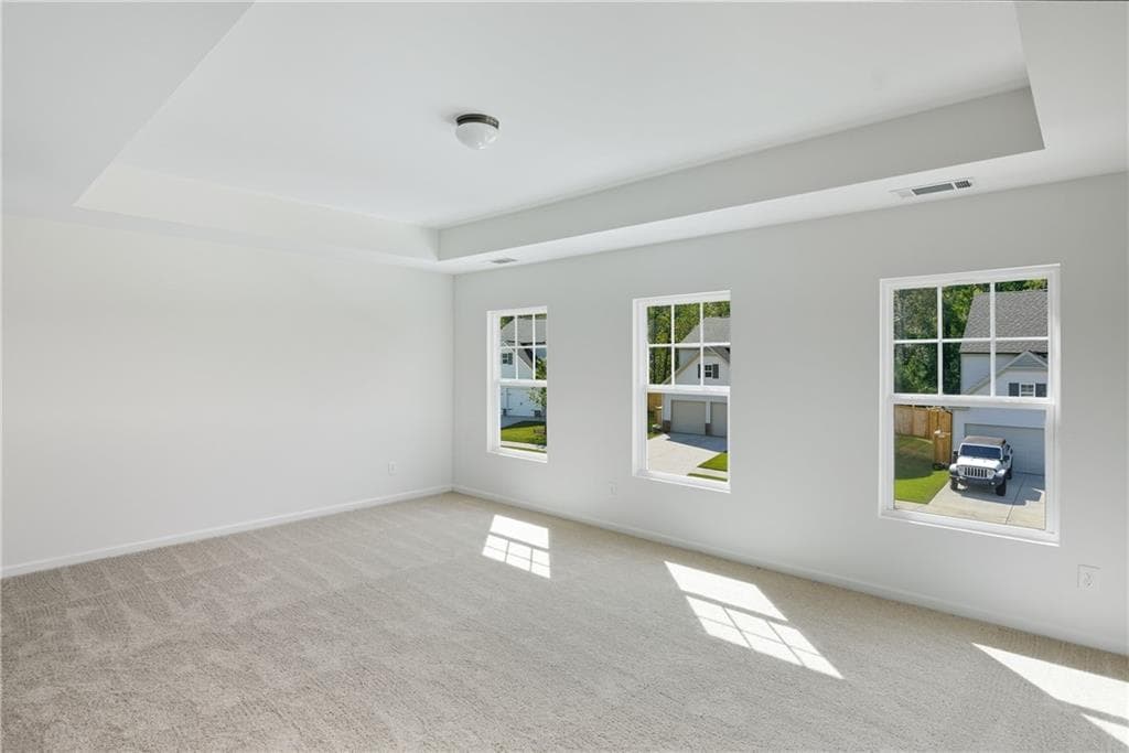 4 bedroom, 3 bathroom, 2,200 sq ft single family residence under contract at 829 Oakmont Trace, Canton, GA 30114 — photo 9
