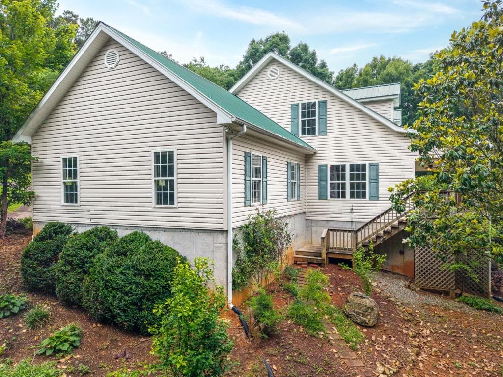 3 bedroom, 3 bathroom, 3,576 sq ft single family residence for sale at 176 Big Oak Tree Road, Adairsville, GA 30103 — photo 7