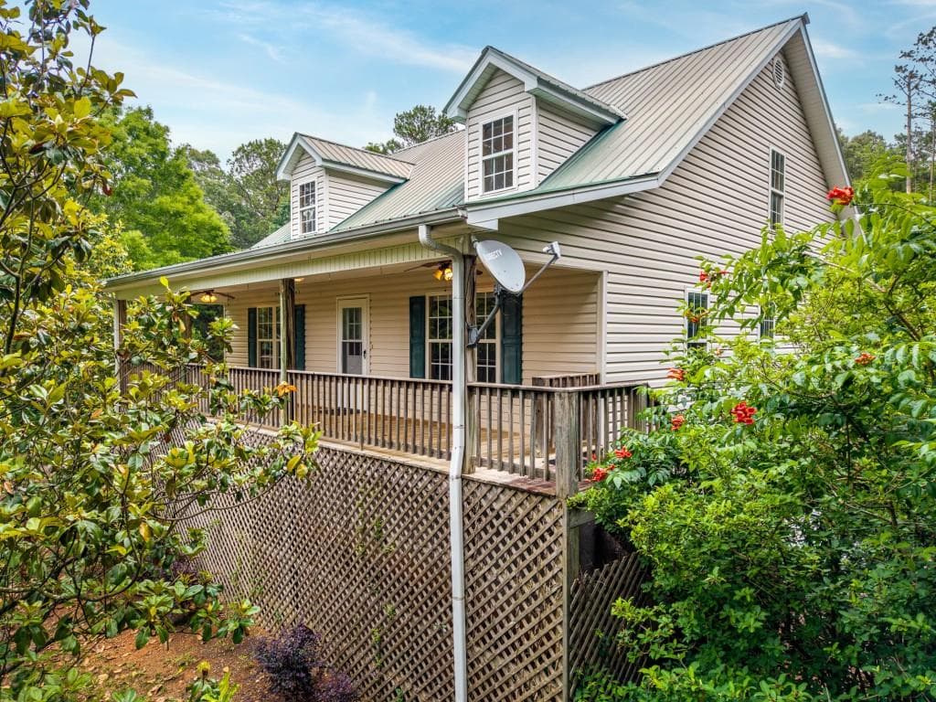 3 bedroom, 3 bathroom, 3,576 sq ft single family residence for sale at 176 Big Oak Tree Road, Adairsville, GA 30103 — photo 9