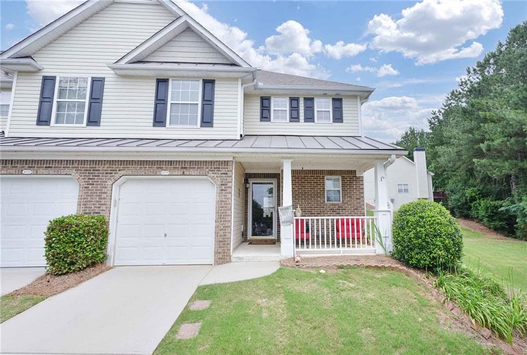 417 Red Coat Lane