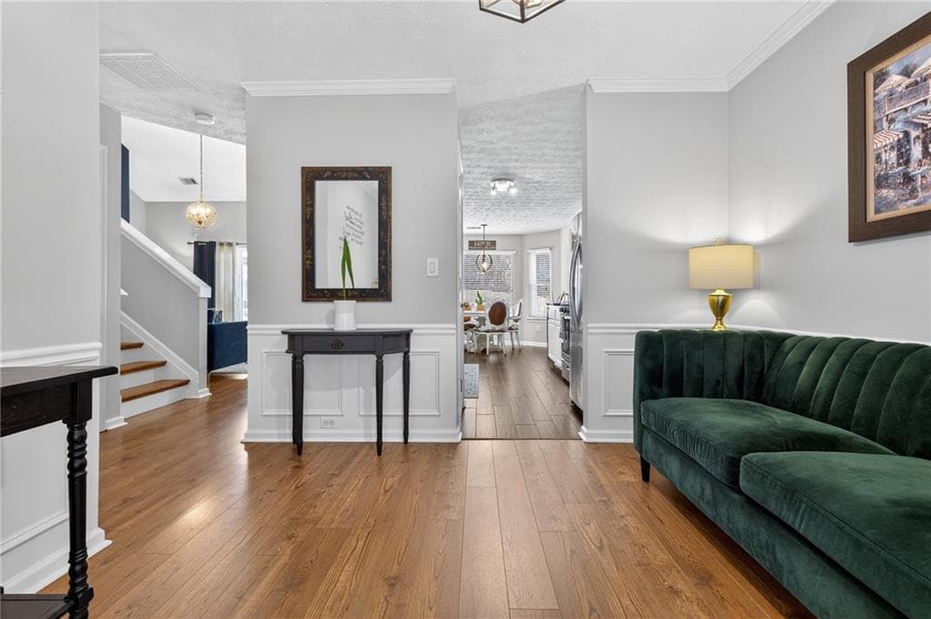 3 bedroom, 3 bathroom, 1,681 sq ft single family residence under contract at 1425 Willow River Run, Grayson, GA 30017 — photo 4