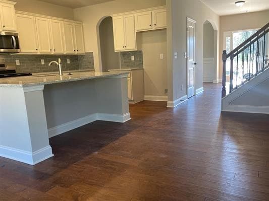 4 bedroom, 3 bathroom single family residence for sale at 1006 Lakeview Oaks Court, Grayson, GA 30017 — photo 8